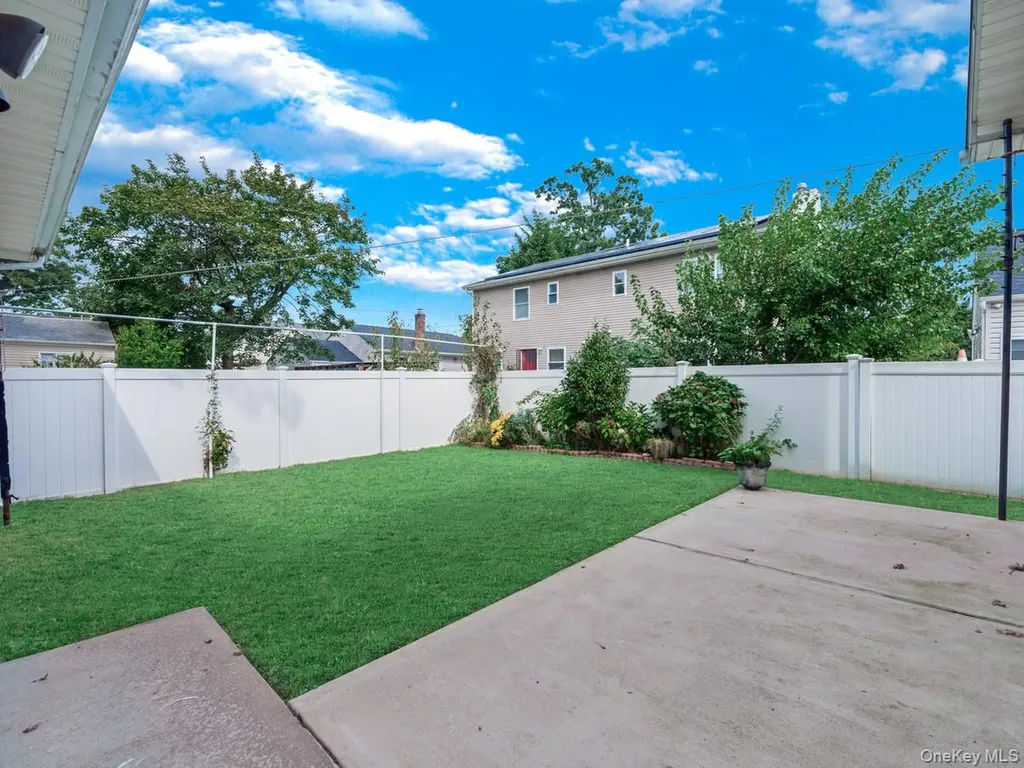 39 Mirin Avenue Roosevelt NY 11575