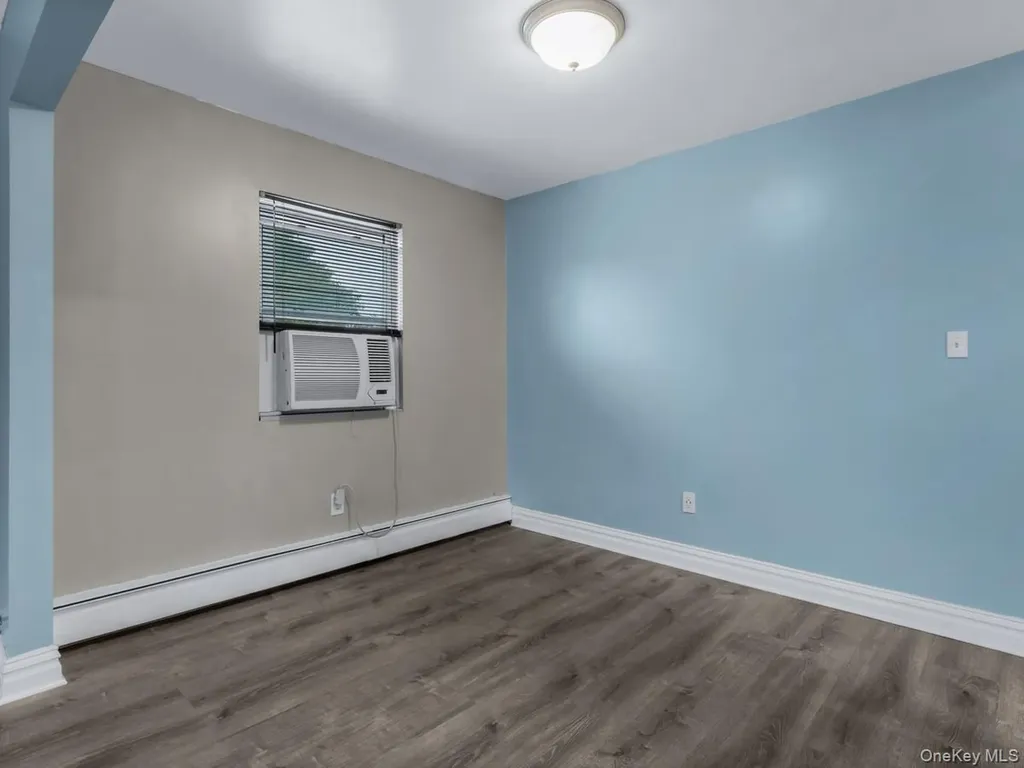 39 Mirin Avenue Roosevelt NY 11575