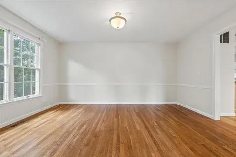 119 Brambach Road Scarsdale NY 10583