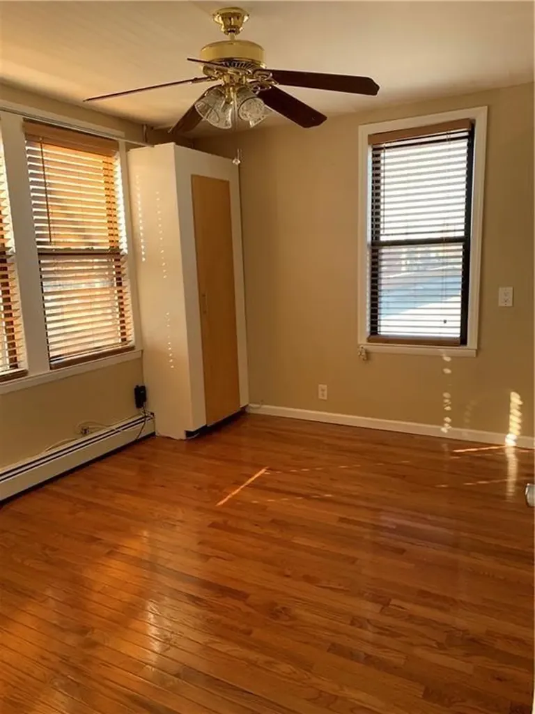 2564 Paulding Avenue Bronx NY 10469