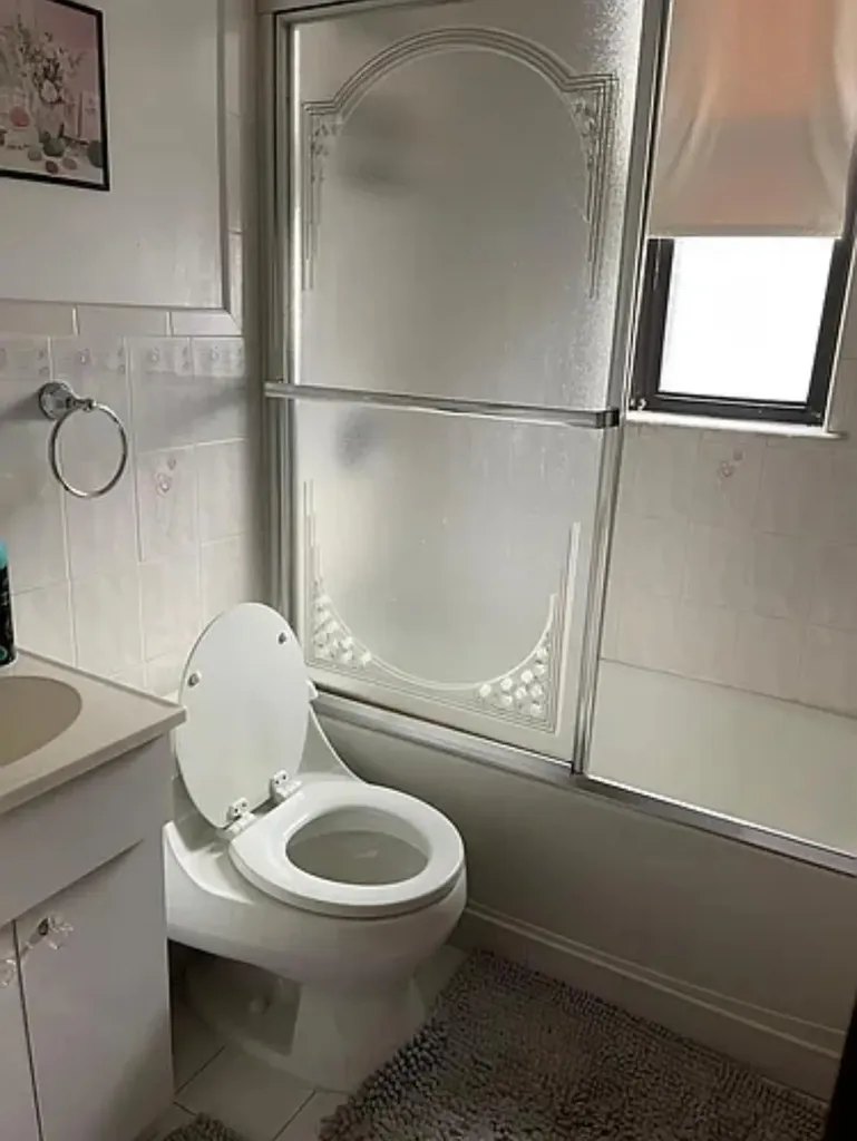 2564 Paulding Avenue Bronx NY 10469