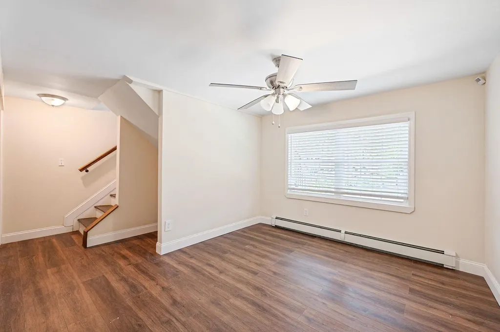 368 Carnation Drive Shirley NY 11967