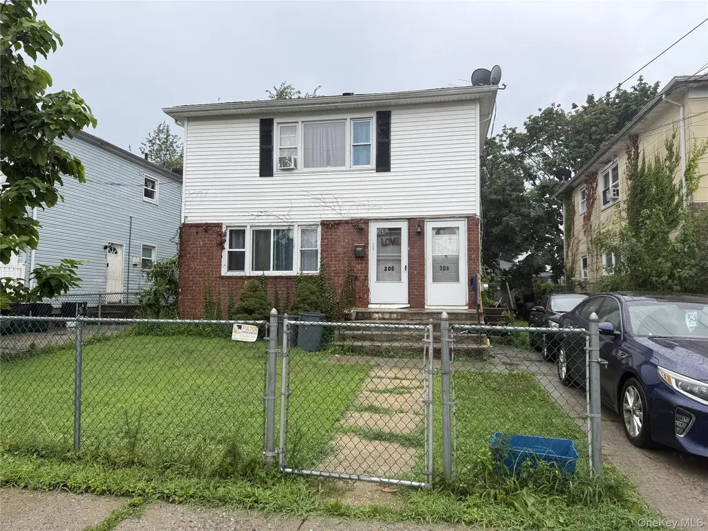 204-206 Cornell Street Hempstead NY 11550