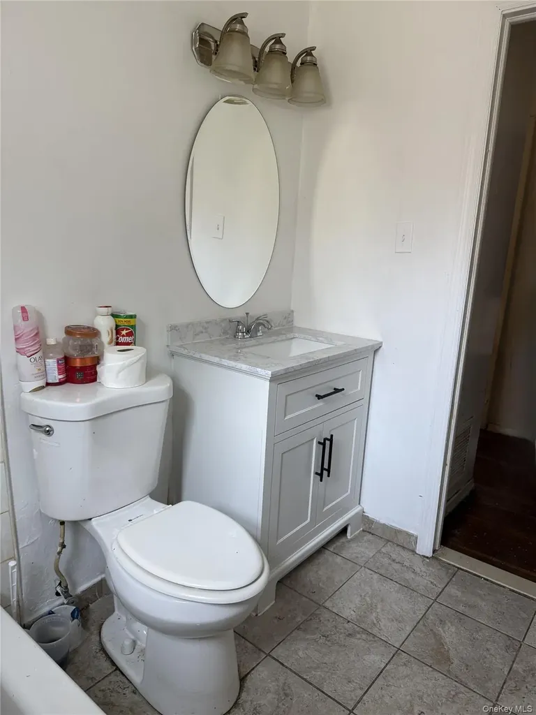 204-206 Cornell Street Hempstead NY 11550
