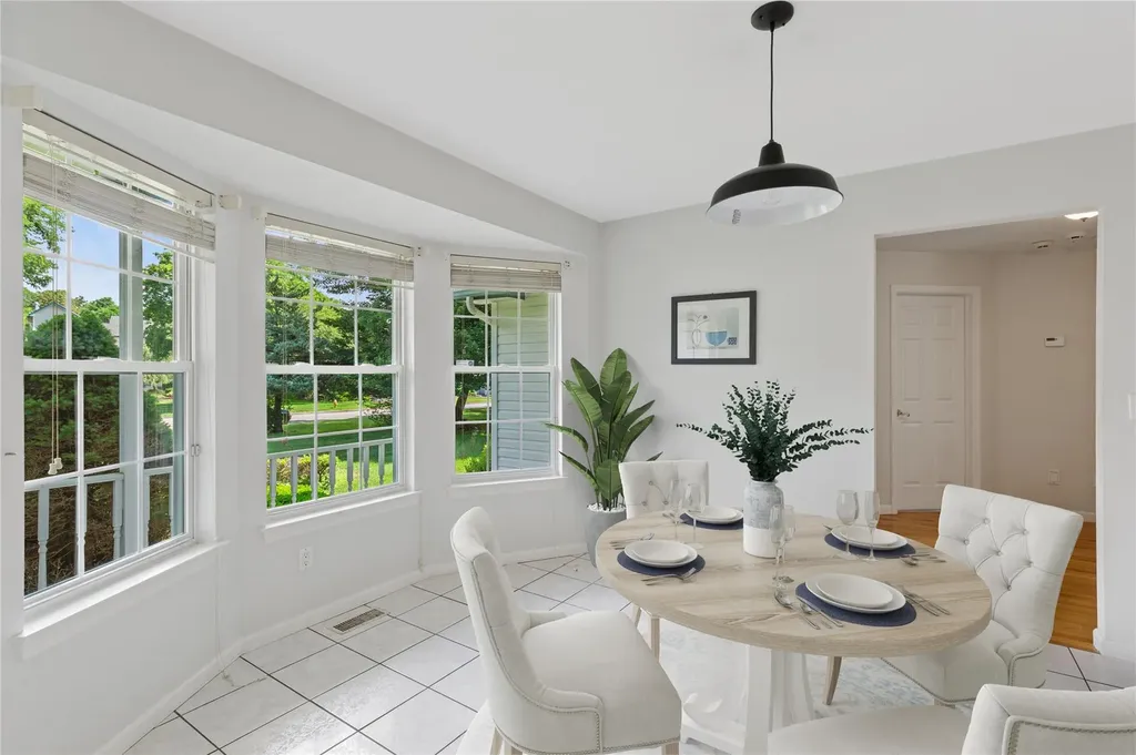 4 Pine Cone Court Moriches NY 11955