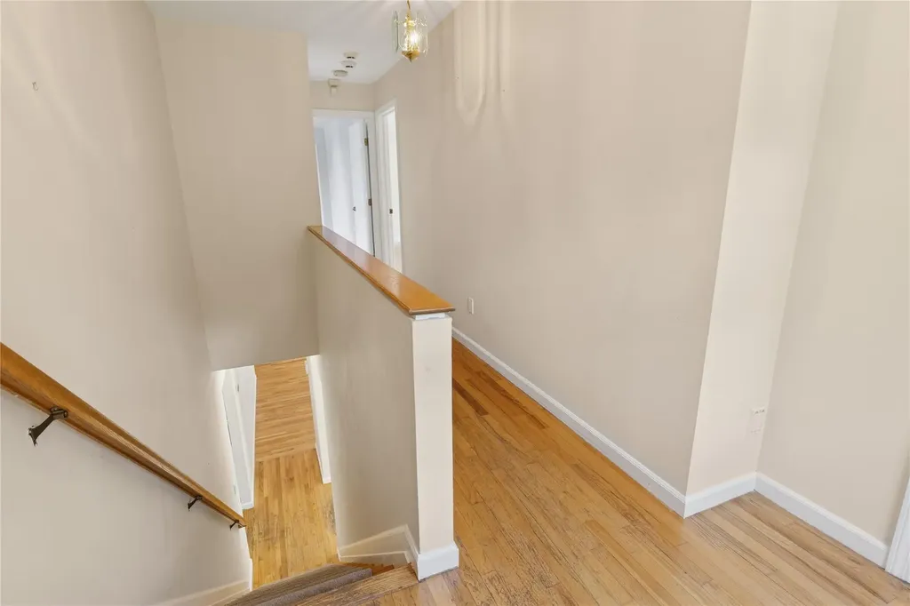 4 Pine Cone Court Moriches NY 11955