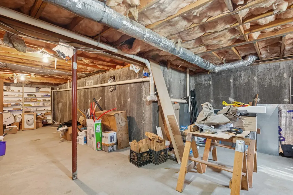 4 Pine Cone Court Moriches NY 11955