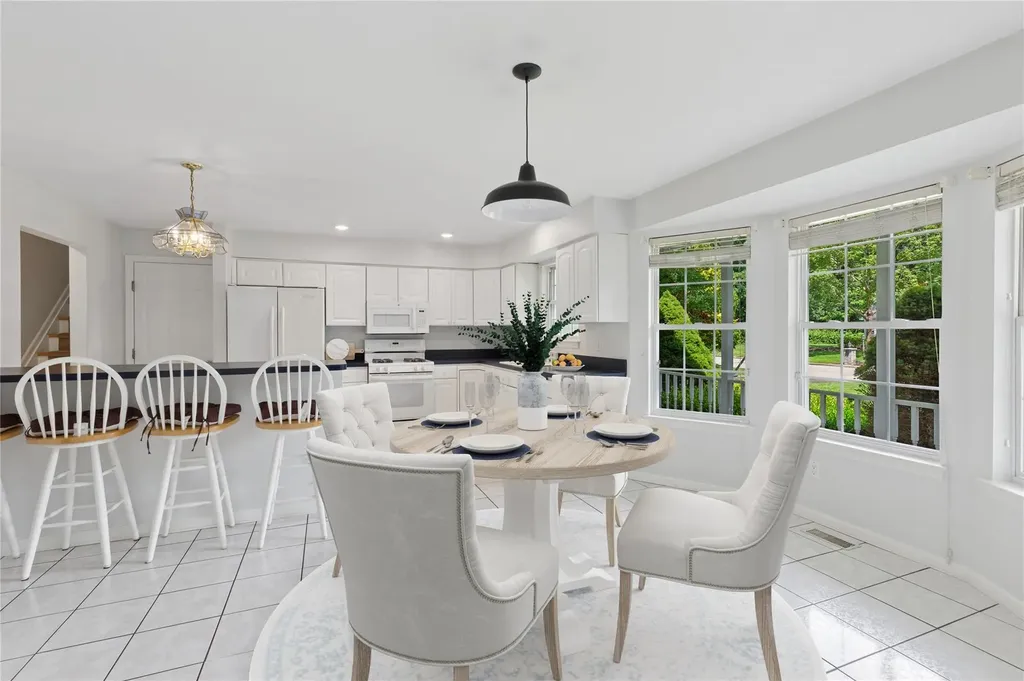 4 Pine Cone Court Moriches NY 11955