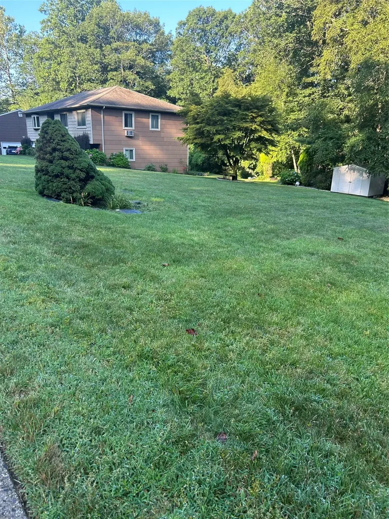3 Rosa Drive White Plains NY 10607