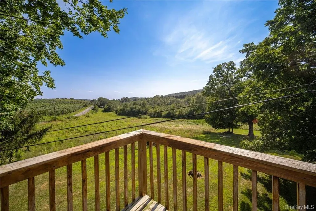5 Burma Road Marlboro NY 12542