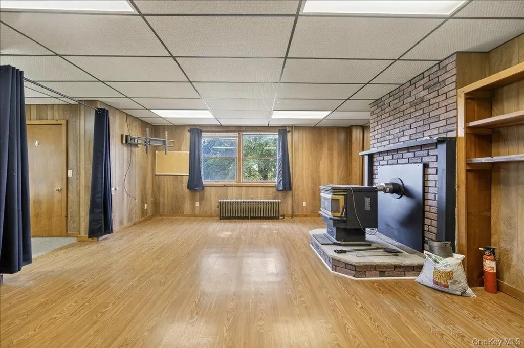 5 Burma Road Marlboro NY 12542
