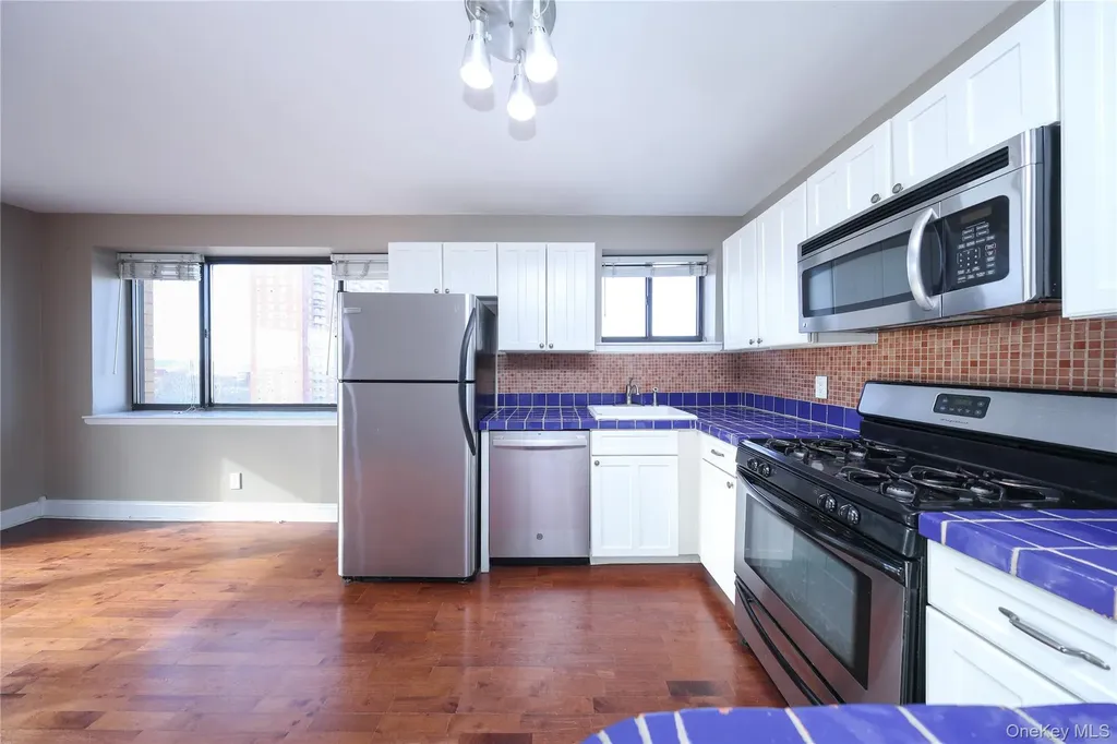 420 64th Street Brooklyn NY 11220