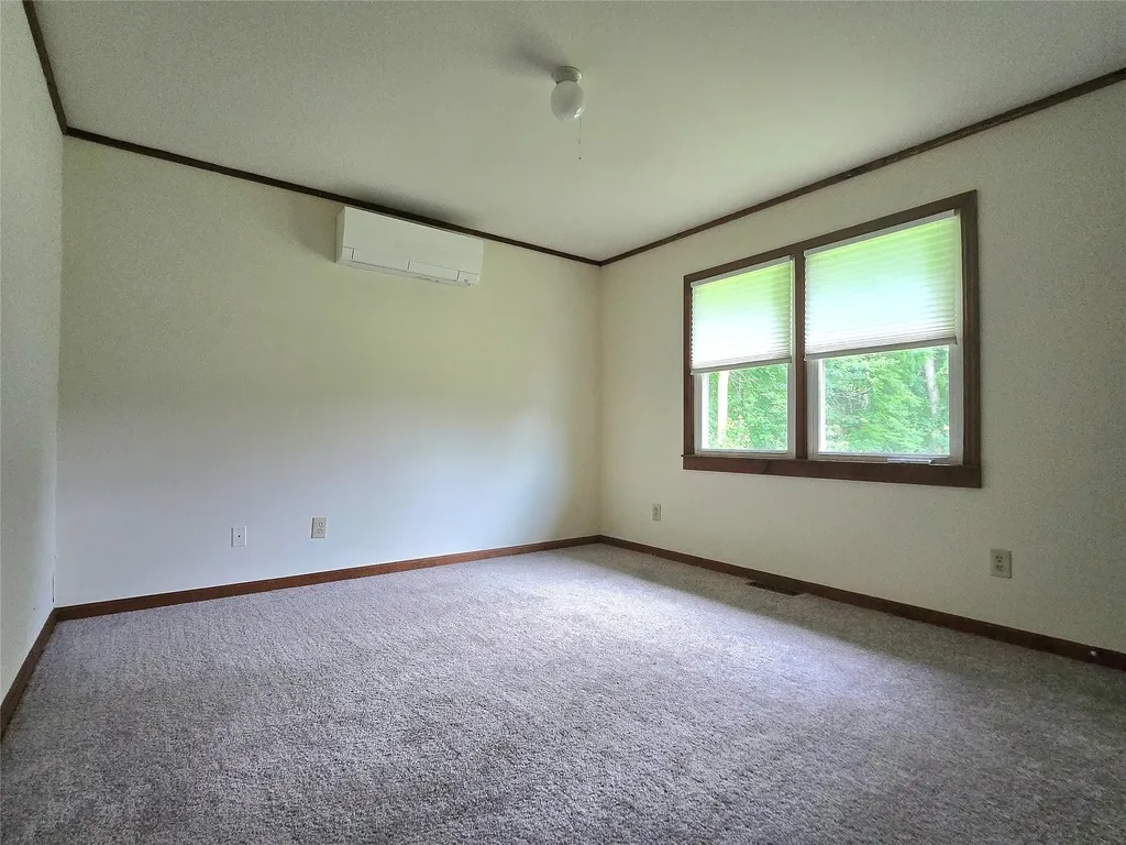 10 Aspinwall Road Red Hook NY 12571