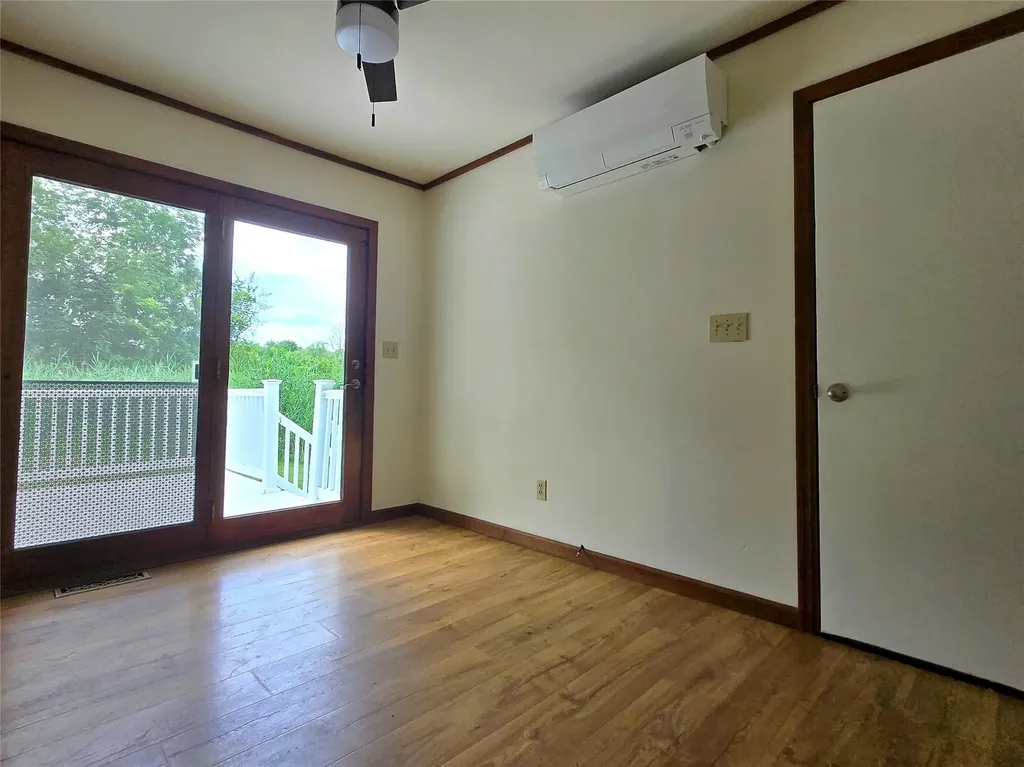 10 Aspinwall Road Red Hook NY 12571