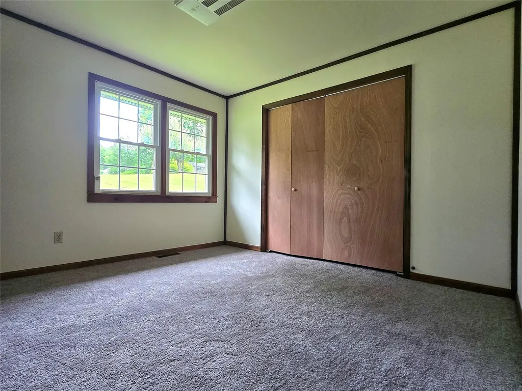 10 Aspinwall Road Red Hook NY 12571