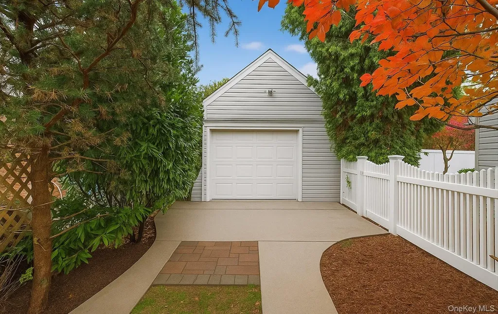44 Keeler Avenue Merrick NY 11566