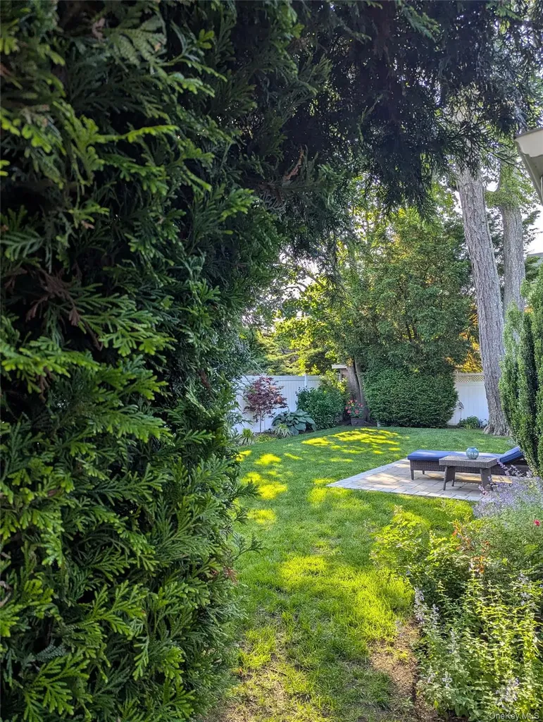 44 Keeler Avenue Merrick NY 11566
