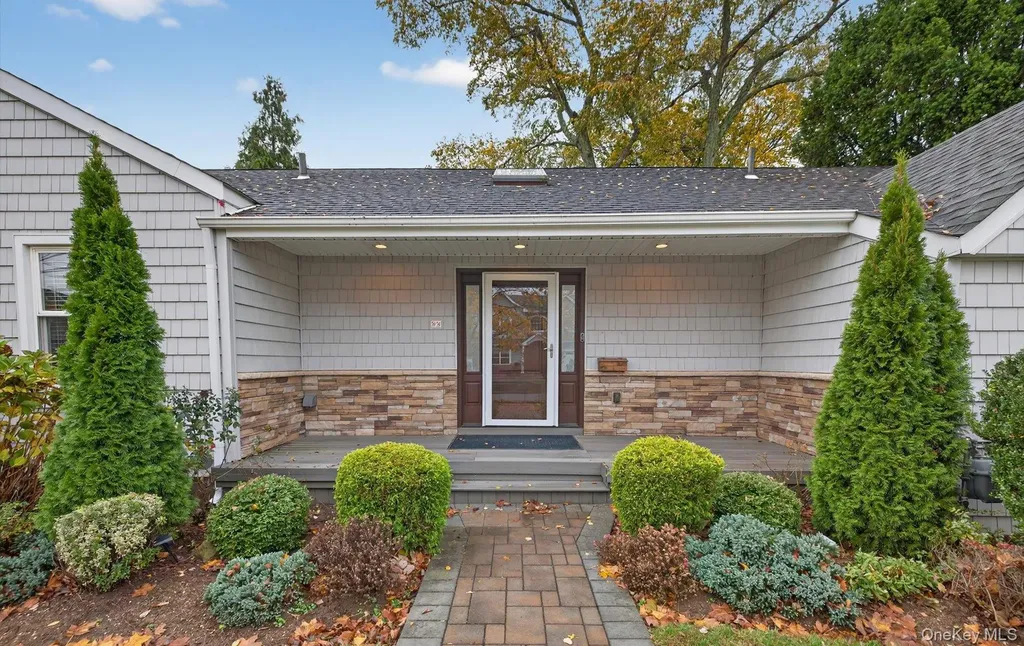 44 Keeler Avenue Merrick NY 11566