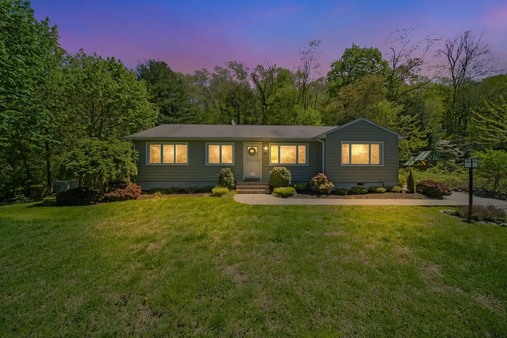 63 Meadow Lane Katonah NY 10536