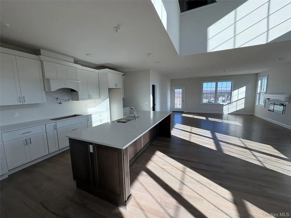 38 Dartmouth Drive Poughkeepsie NY 12603