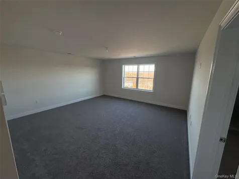 38 Dartmouth Drive Poughkeepsie NY 12603