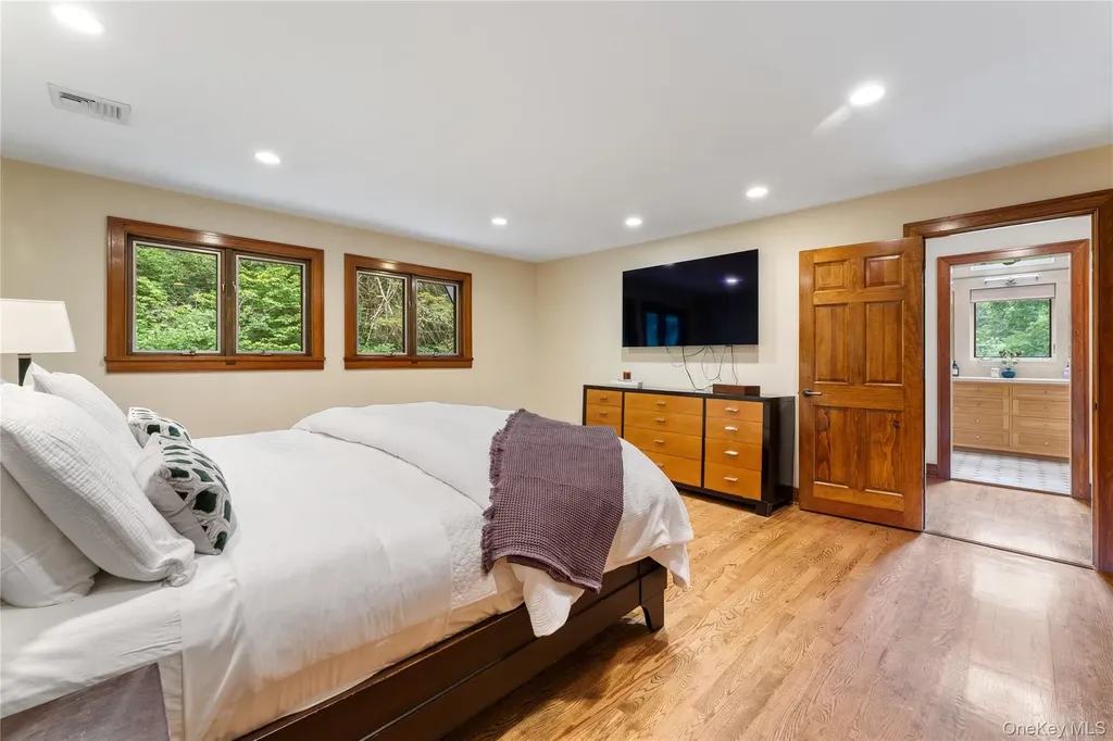 16 Shady Lane Irvington NY 10533