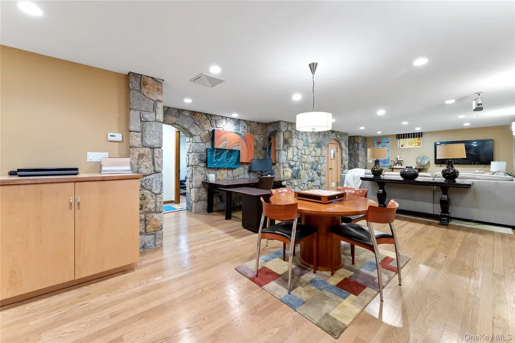 16 Shady Lane Irvington NY 10533