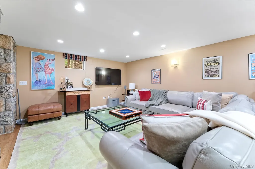16 Shady Lane Irvington NY 10533