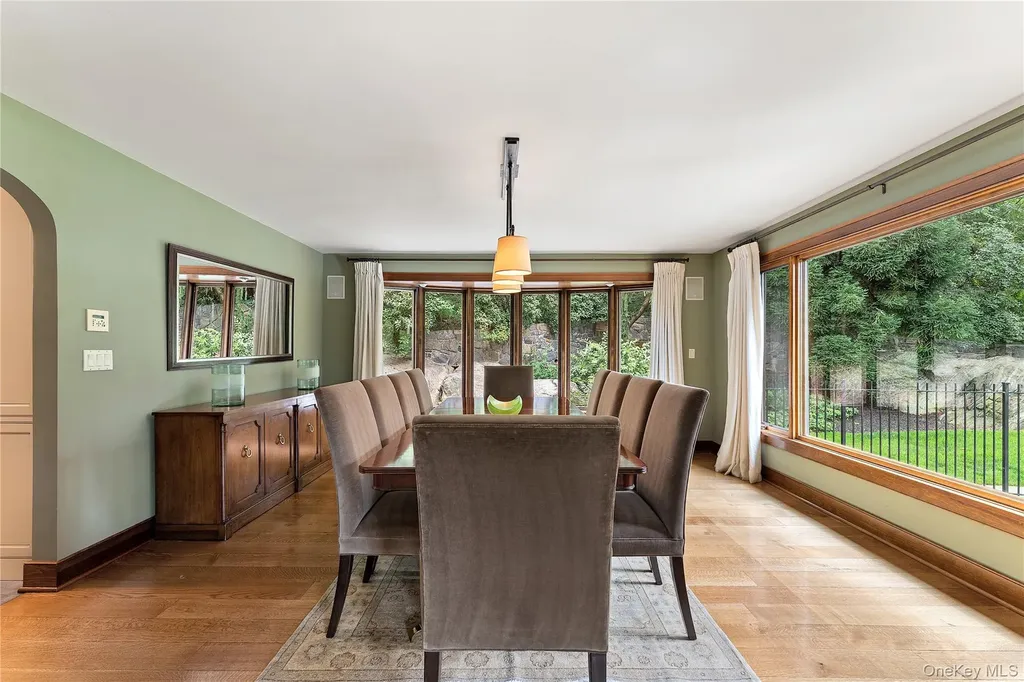 16 Shady Lane Irvington NY 10533