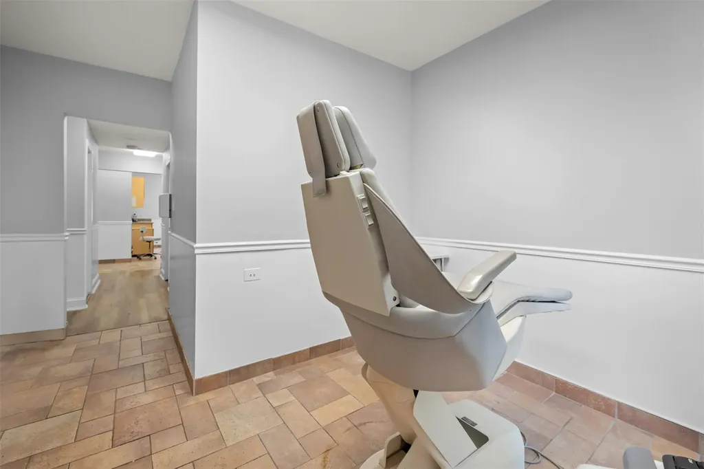 10 Hunter Avenue Miller Place NY 11764