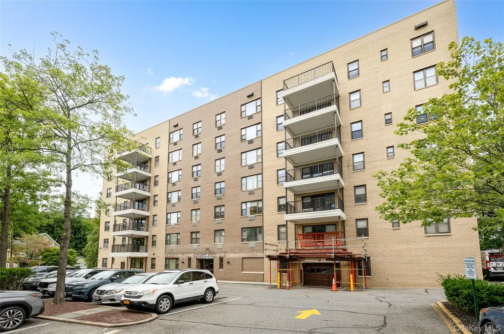 25 Stewart Place Mount Kisco NY 10549