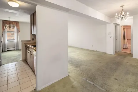 25 Stewart Place Mount Kisco NY 10549