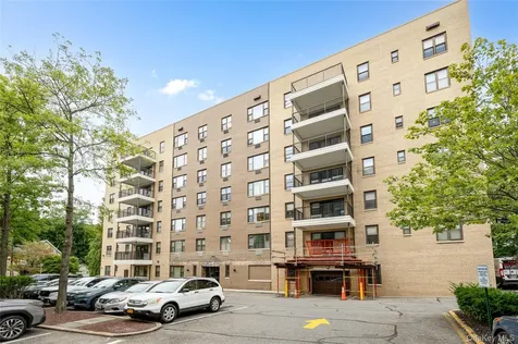 25 Stewart Place Mount Kisco NY 10549