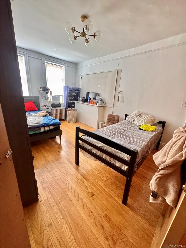 98-15 34th Avenue Corona NY 11368