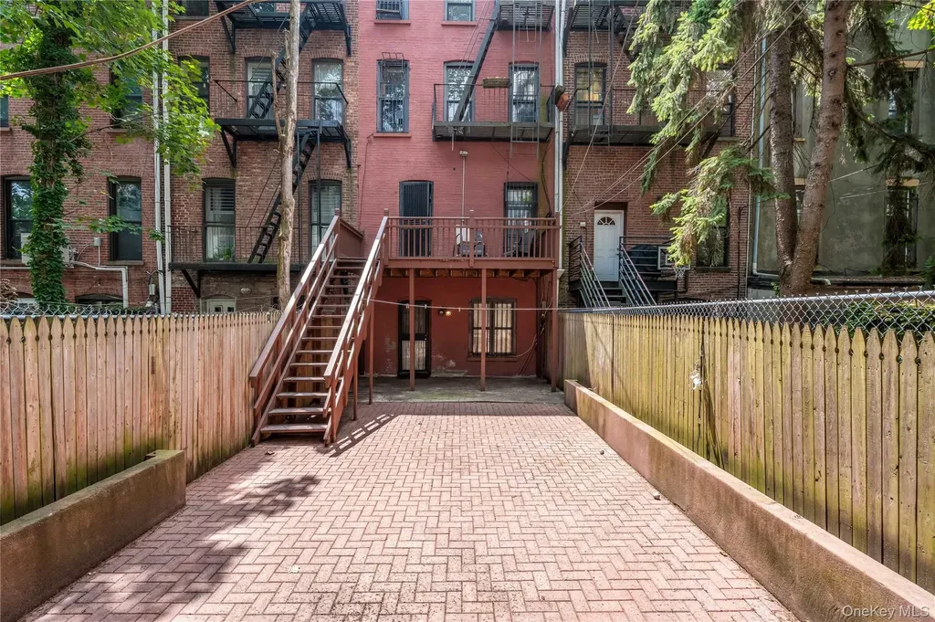 69 Monroe Street Brooklyn NY 11216