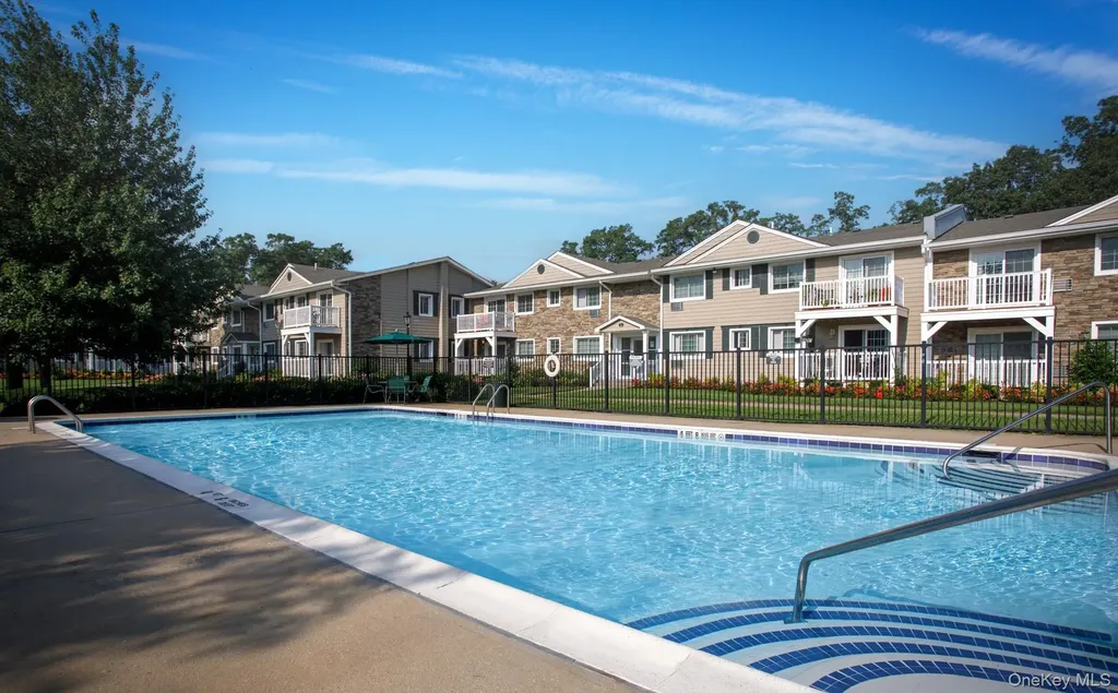 24 Williams Boulevard Lake Grove NY 11755