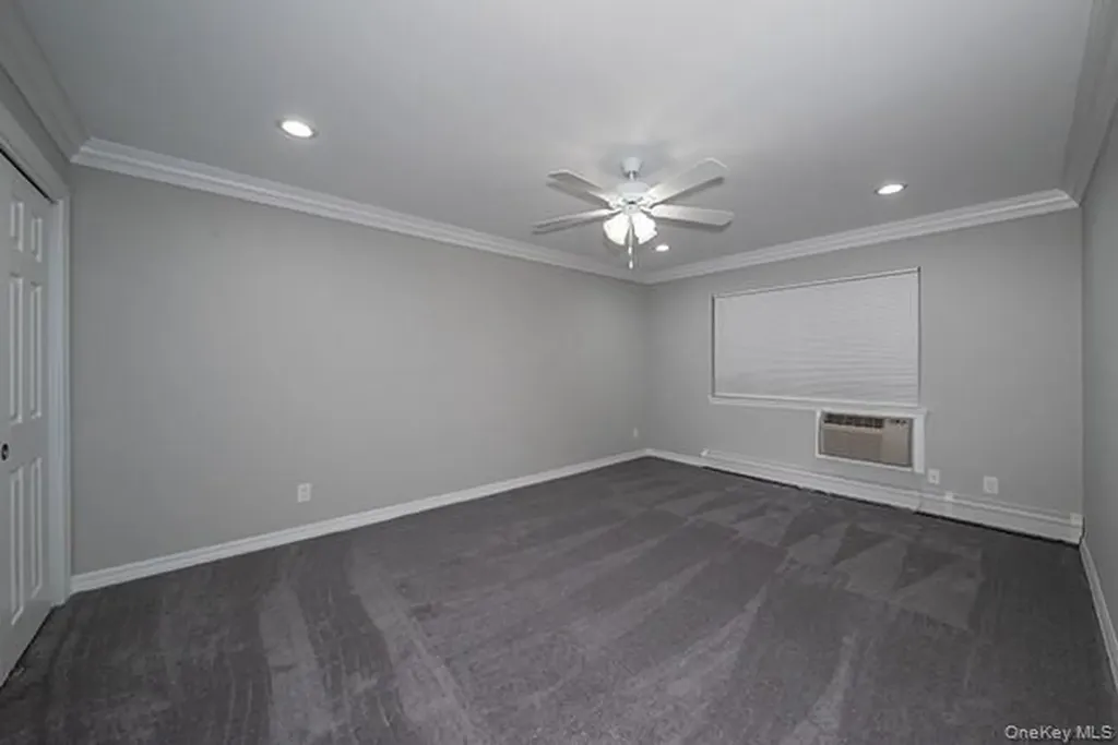 24 Williams Boulevard Lake Grove NY 11755