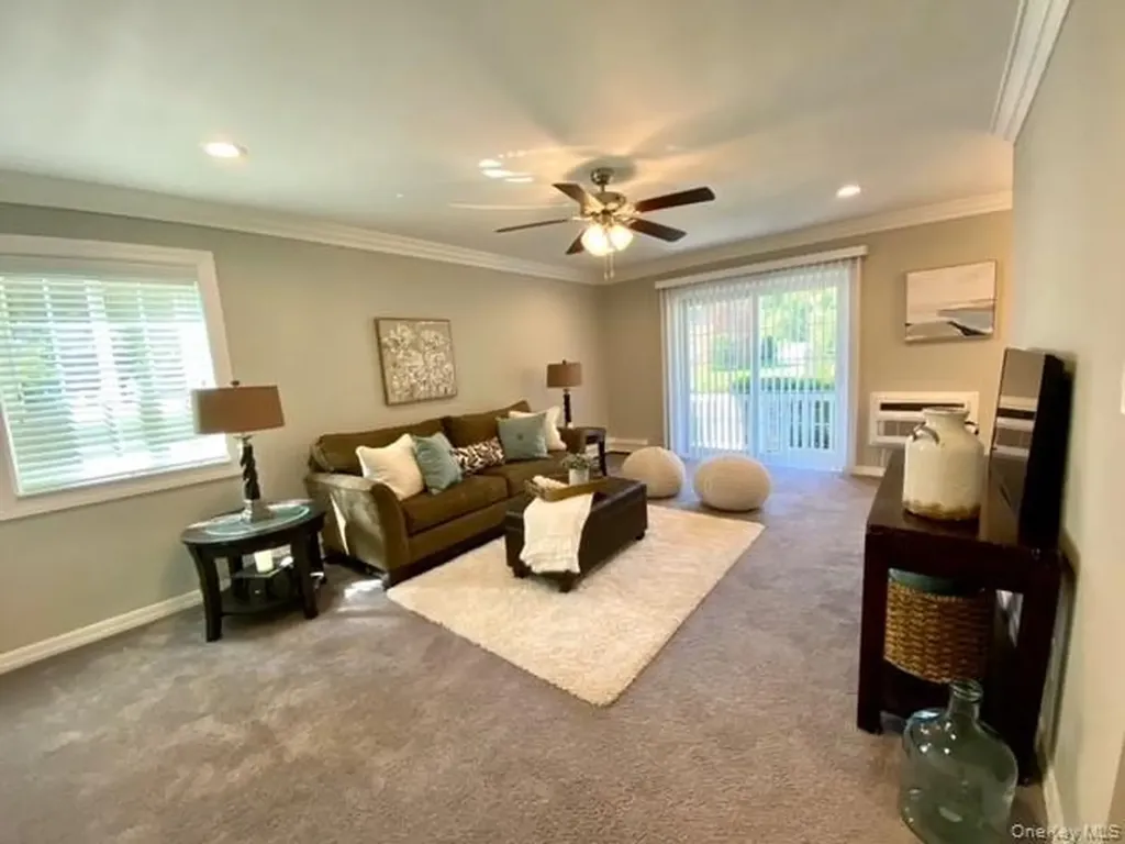 28 Williams Boulevard Lake Grove NY 11755