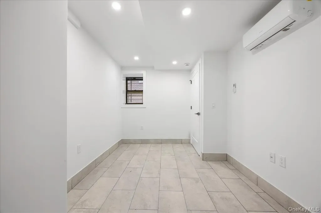 2740 Sexton Place Bronx NY 10469