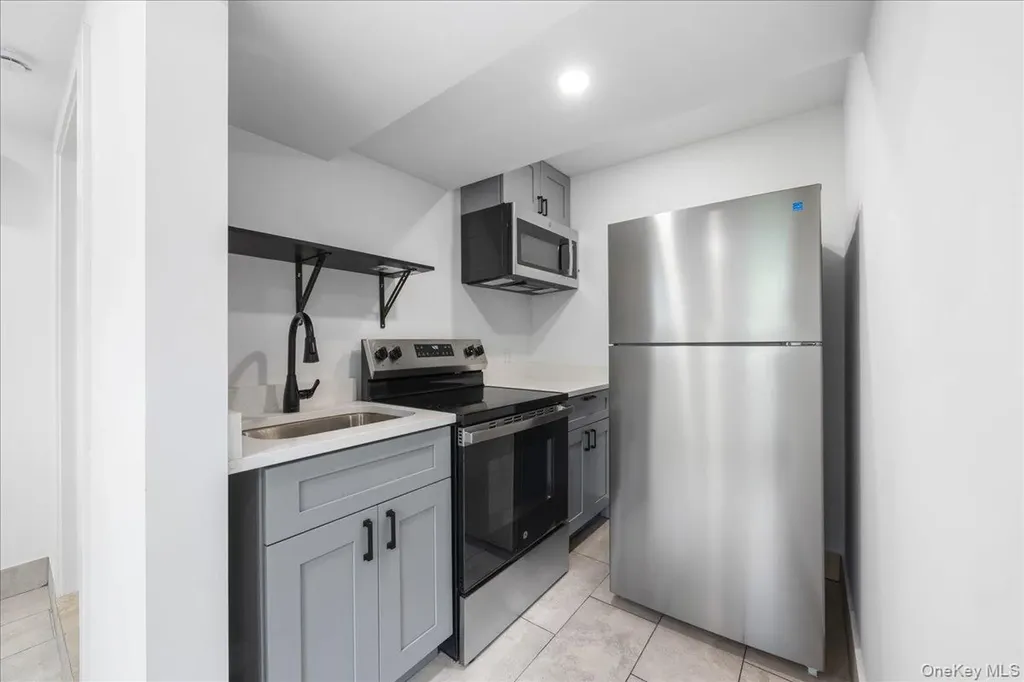 2740 Sexton Place Bronx NY 10469
