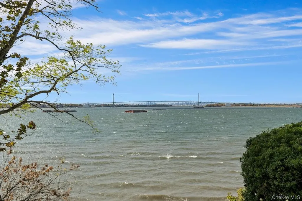 74 Aster Place Bronx NY 10465