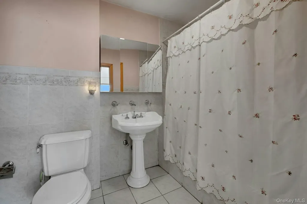 74 Aster Place Bronx NY 10465