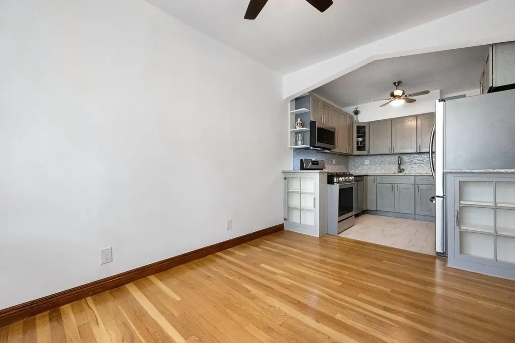 82-19 77th Avenue Glendale NY 11385
