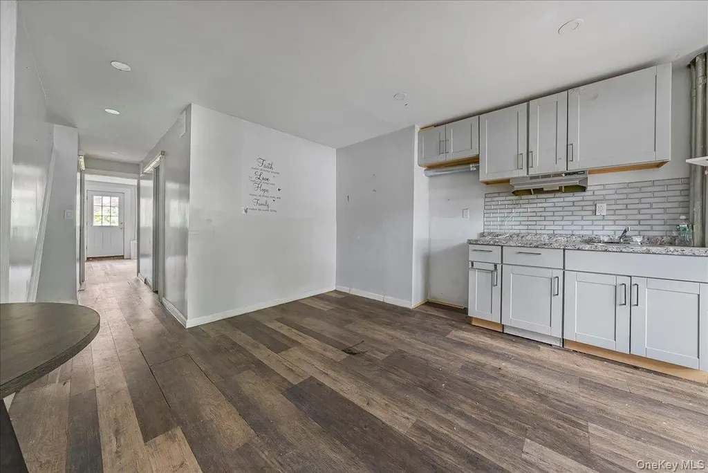 339 E 140th Street Bronx NY 10454