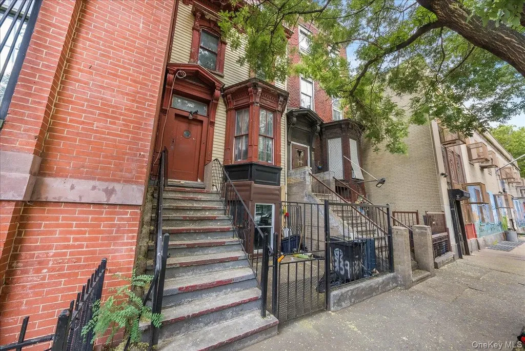 339 E 140th Street Bronx NY 10454
