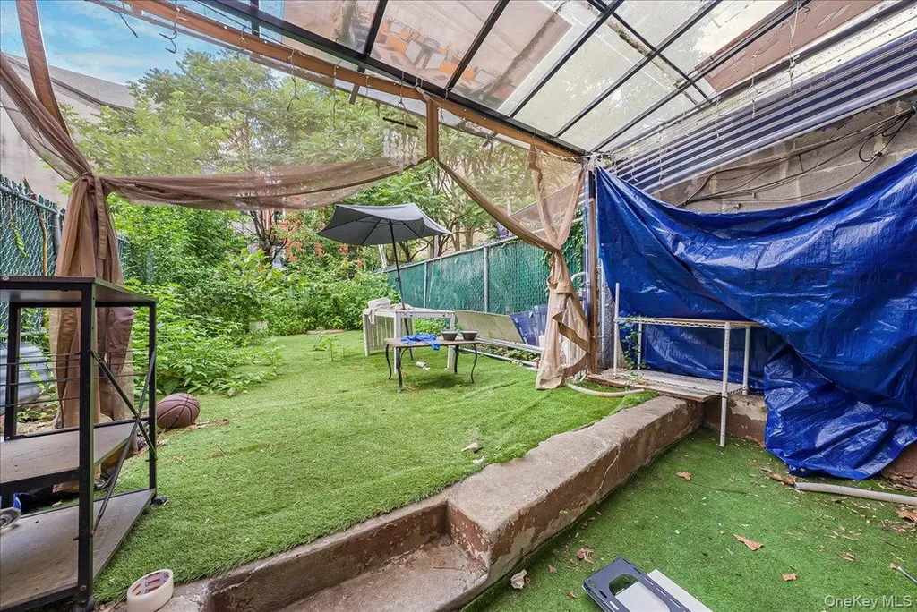 339 E 140th Street Bronx NY 10454