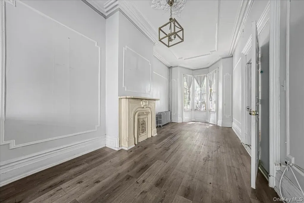 339 E 140th Street Bronx NY 10454