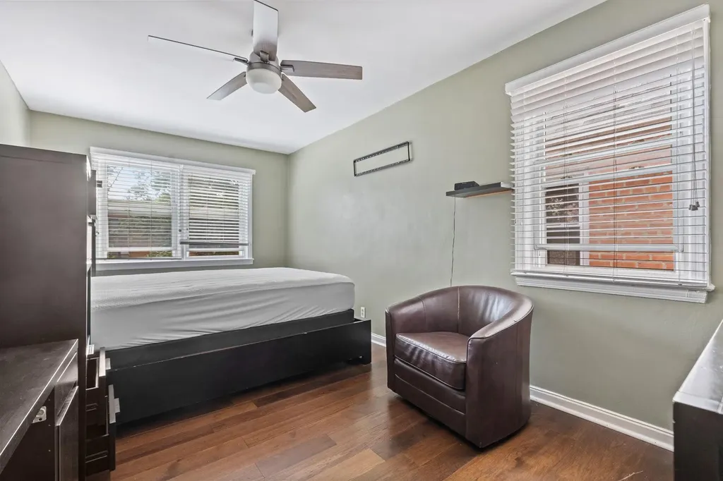 2129 Muliner Avenue Bronx NY 10462