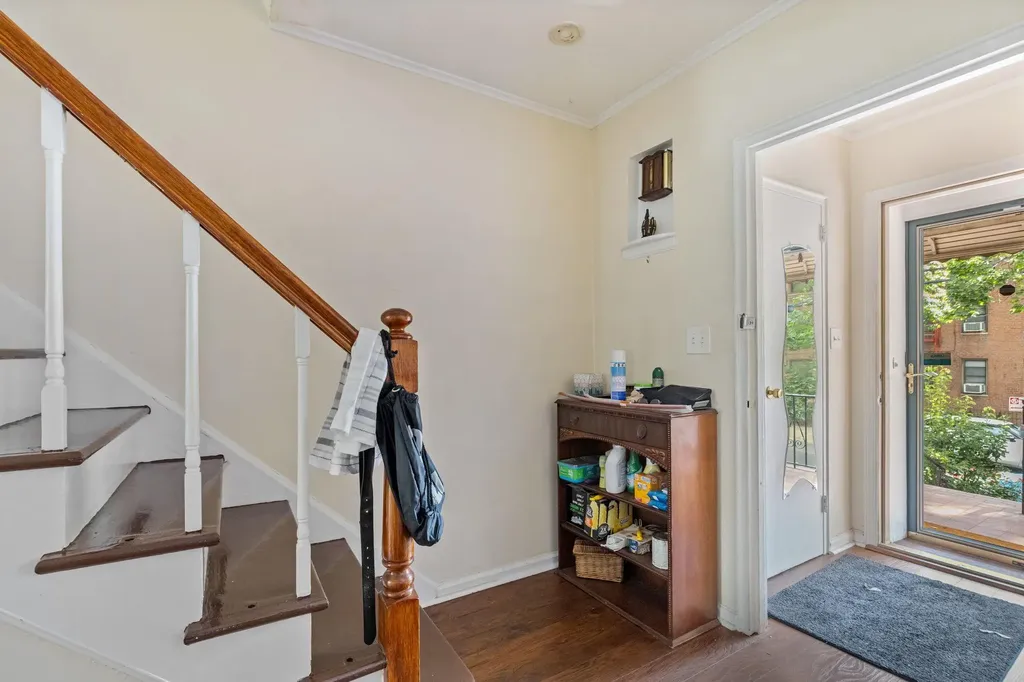 2129 Muliner Avenue Bronx NY 10462