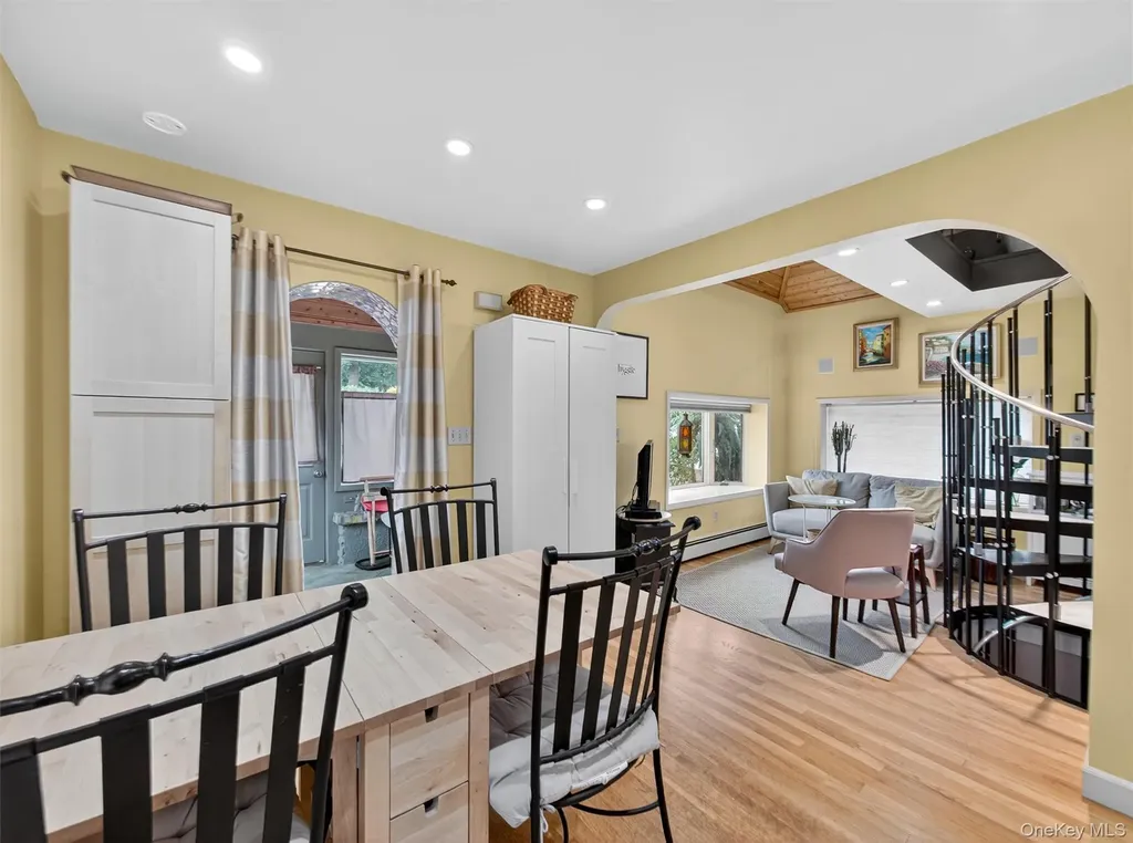 23 Meadow Avenue Suffern NY 10901